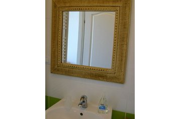 Croazia Privát Samobor, Esterno